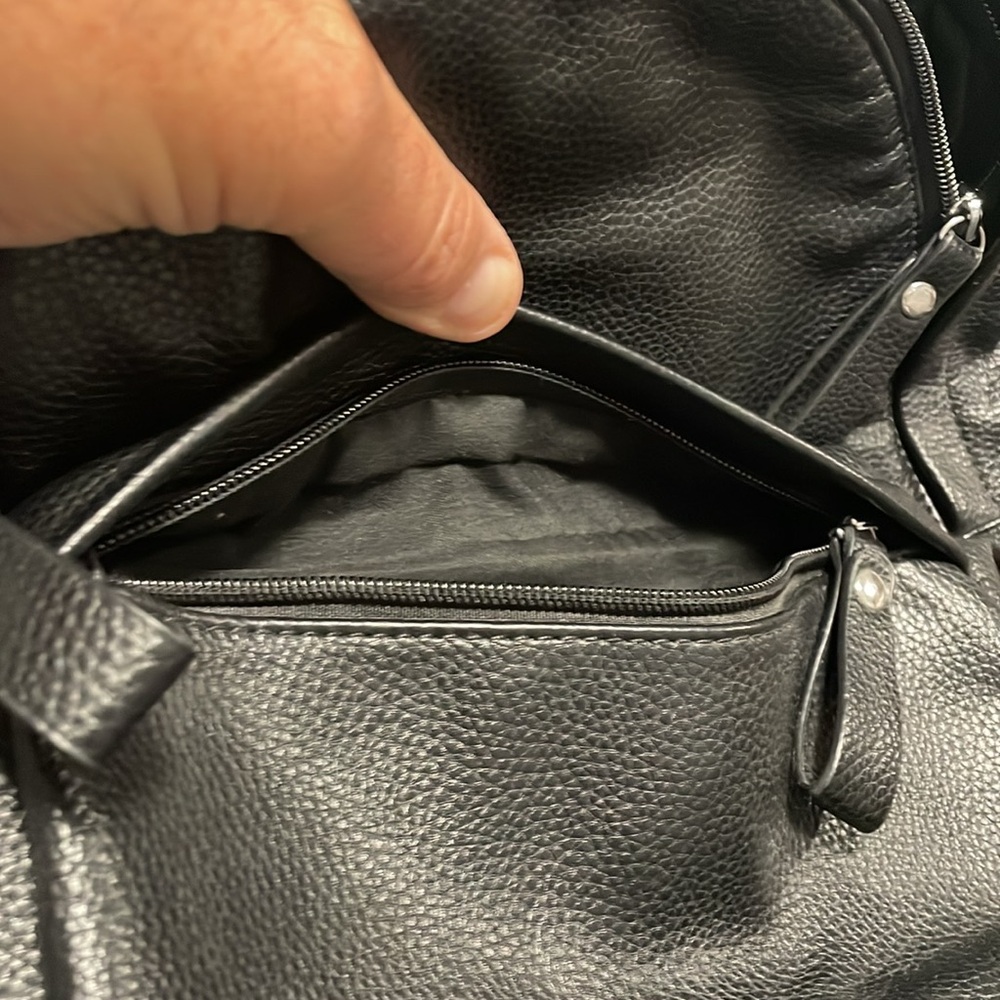Back pack - Picture 5 of 5